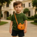 ست تیشرت سبز و شلوارک مشکی بچه‌ گانه با کیف کراس‌بادی طرح خرس